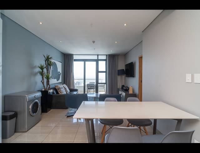 2 BEDROOM APARTMENT FOR SALE IN UMHLANGA CENTRAL